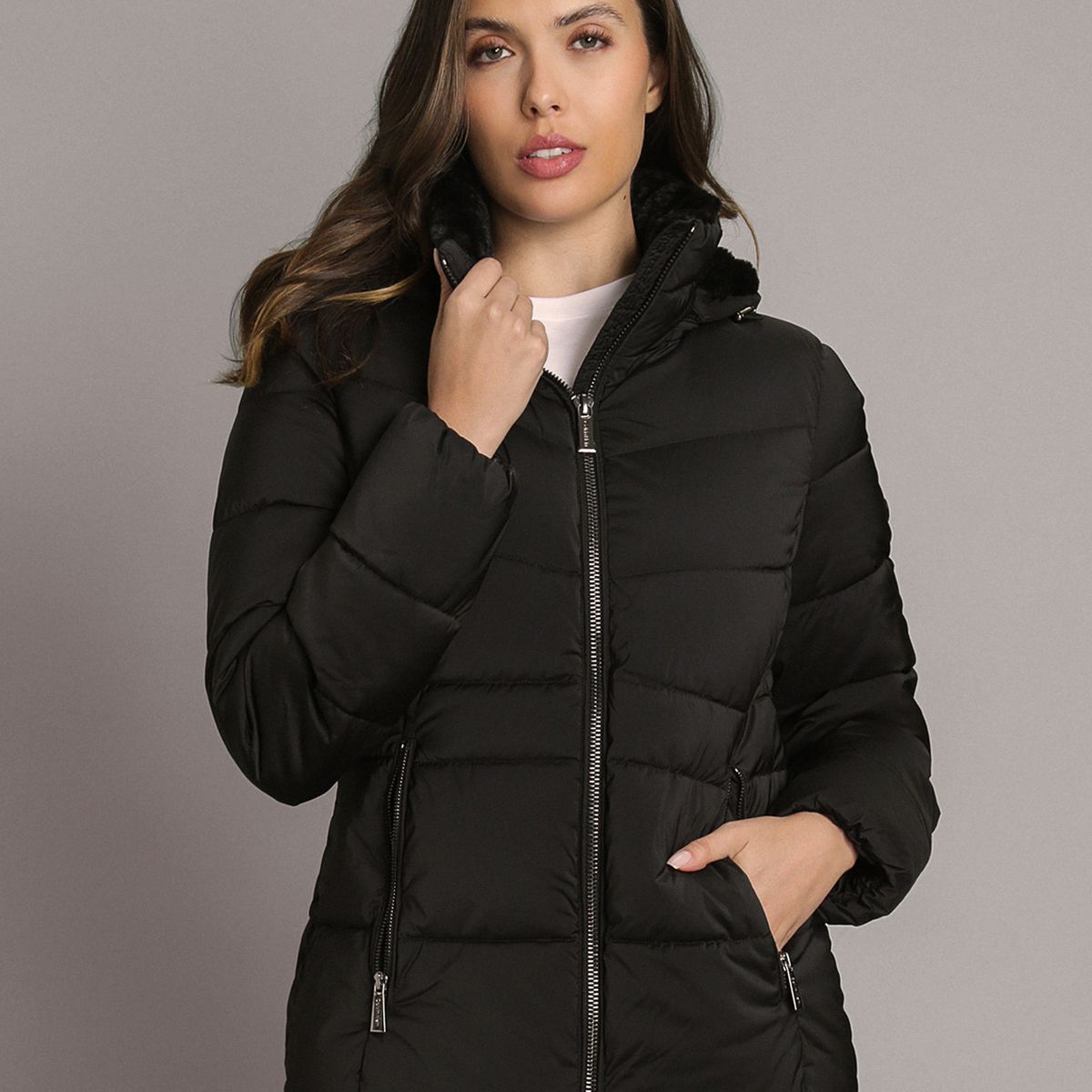 CALVIN KLEIN - Parka Puffer Corta con Gorro Negro Calvin Klein