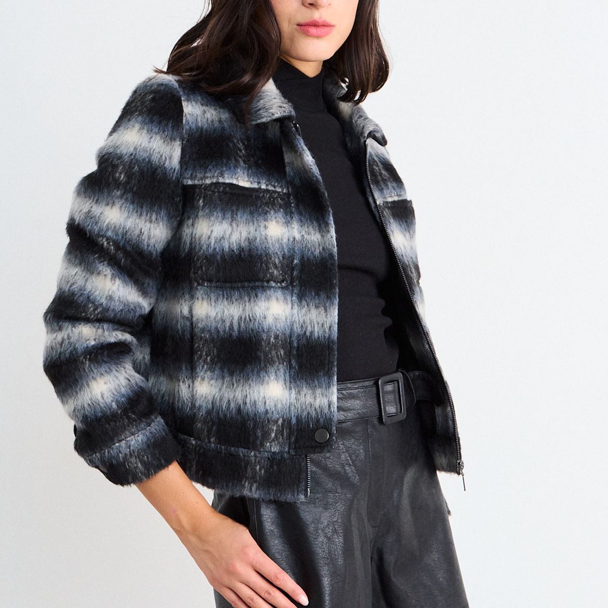 IO - Chaqueta Fantasia Mujer Negro Io