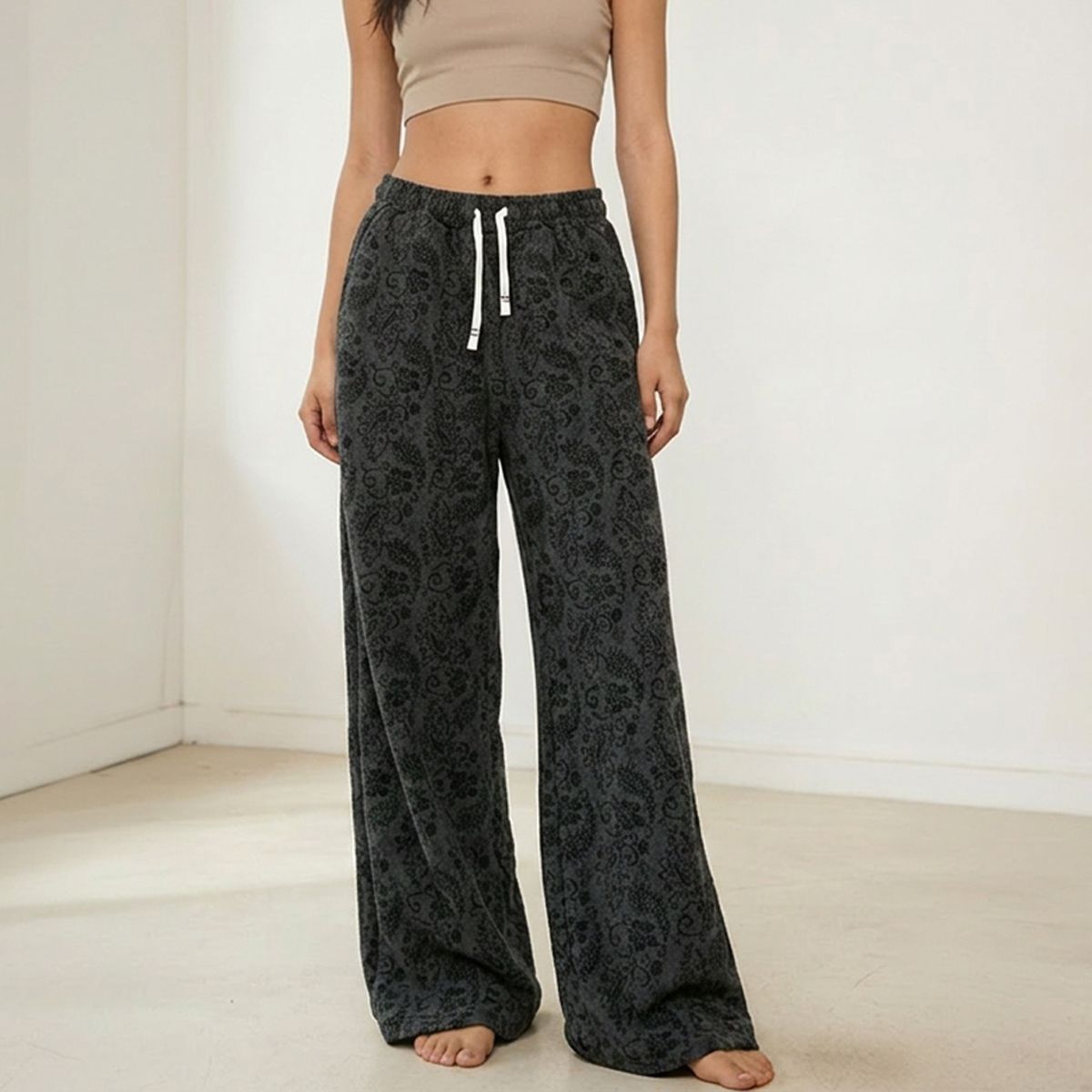 AGW - Pantalón de Buzo Algodón Flores Palazzo Térmico Forrado En Chiporro Wide Leg