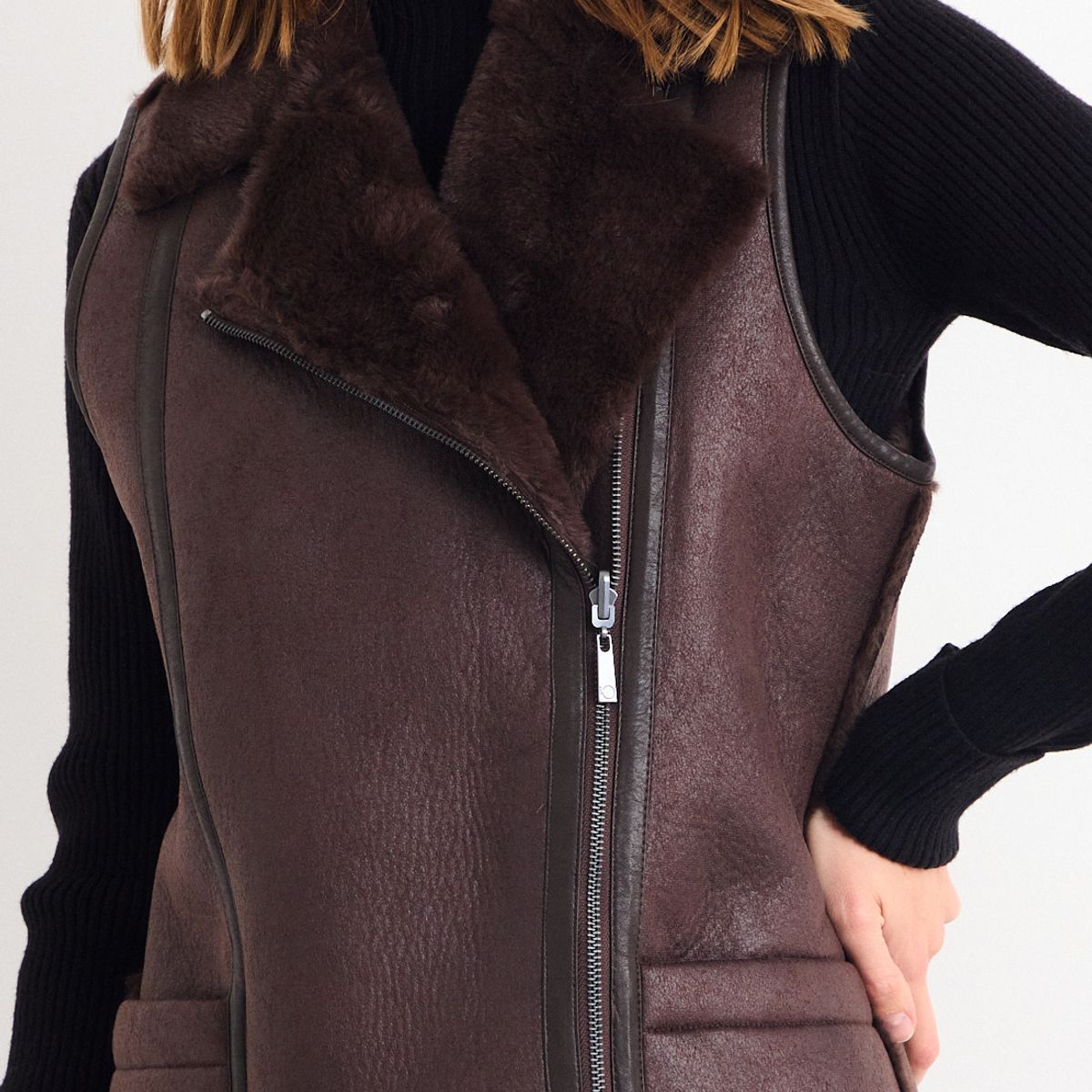 IO - Chaqueta Lisa Mujer Café Io