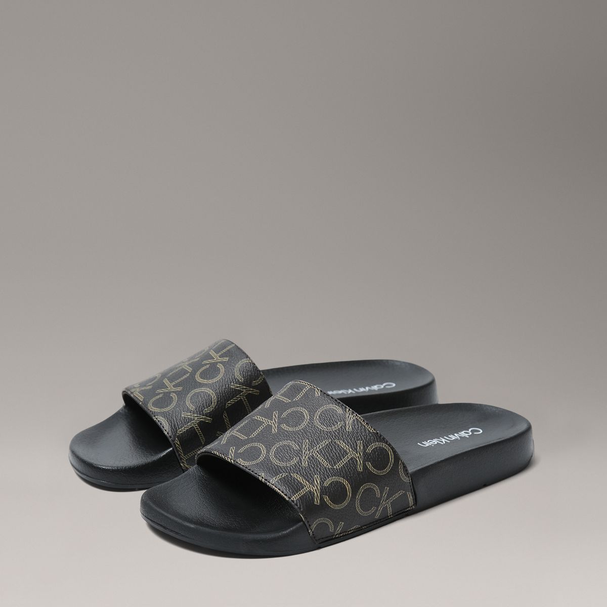 CALVIN KLEIN - Sandalias Estampado de Monograma Calvin Klein Negro