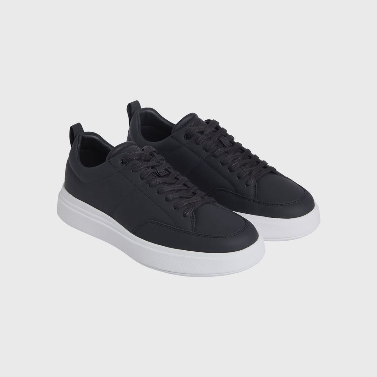 CALVIN KLEIN - Zapatillas de Cuero Low Top Lace Up Calvin Klein Negro