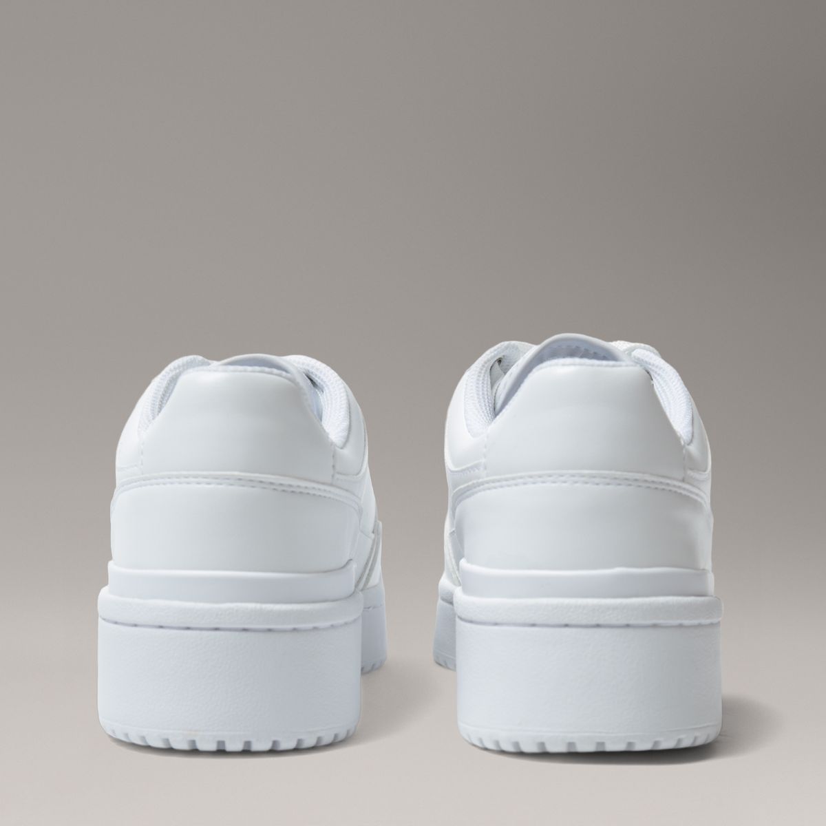 CALVIN KLEIN - Zapatillas con Suela Gruesa Alta Calvin Klein Blanco