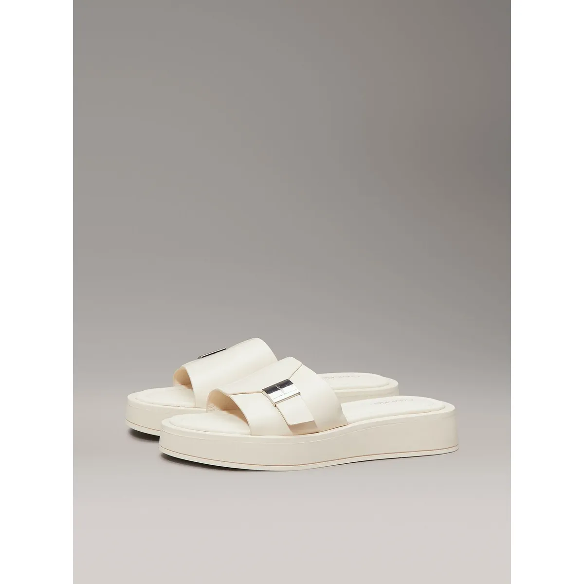 CALVIN KLEIN - Sandalias de Cuero Flatform Calvin Klein Beige