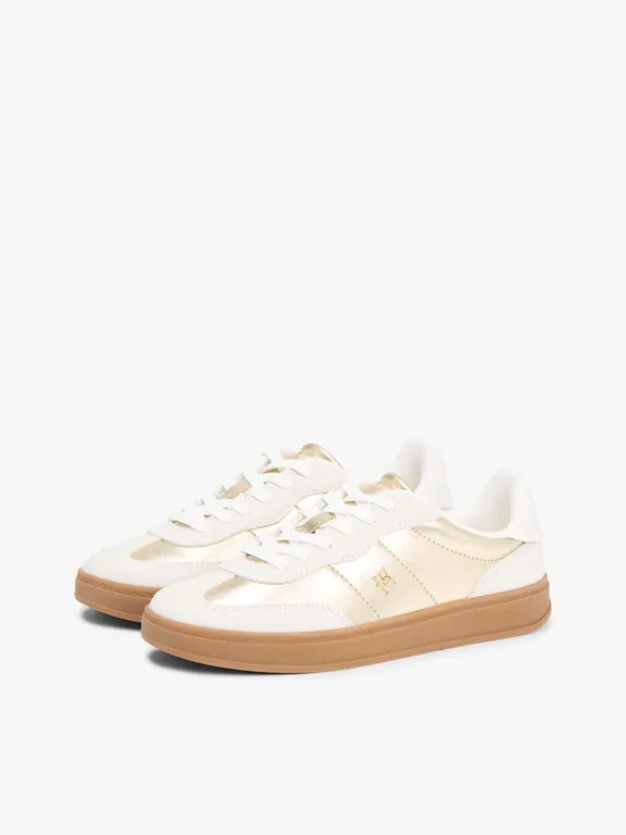 Zapatillas Con Diseño Metálico Amarillo