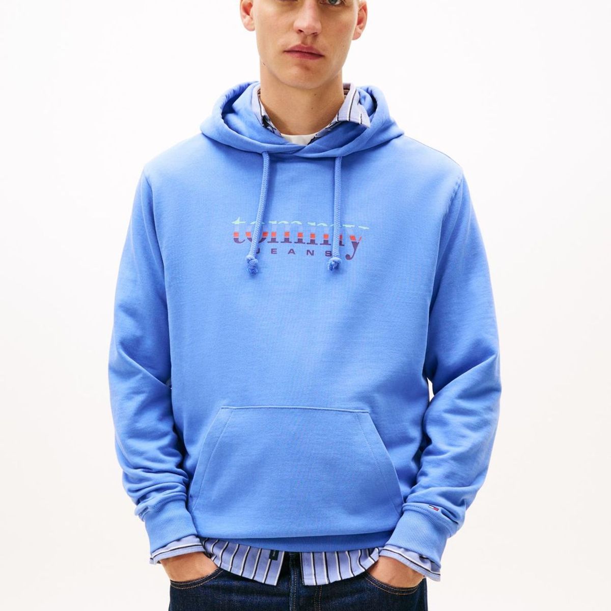 TOMMY HILFIGER - Polerón Hoodie Con Logo Celeste Tommy Jeans