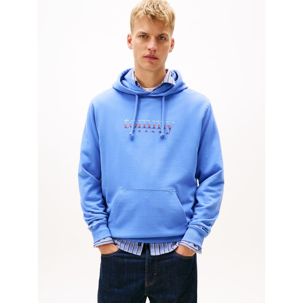 TOMMY HILFIGER - Polerón Hoodie Con Logo Celeste Tommy Jeans
