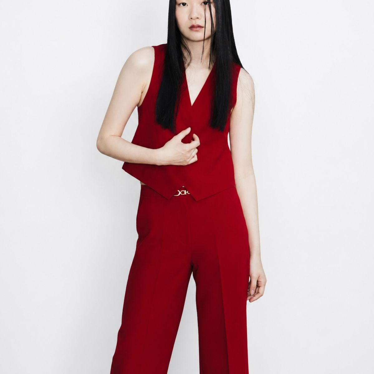 ARZANE - Blazer Mujer Sin Mangas Rojo