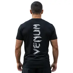 VENUM - Polera Giant Camo Hombre Entrenamiento Boxeo y MMA L