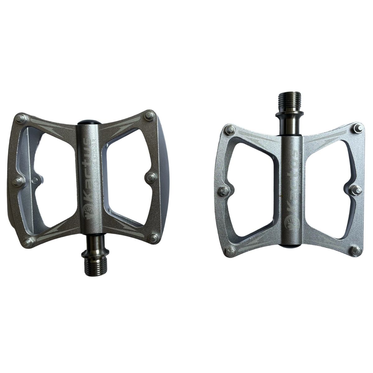KACTUS - PEDAL BICICLETA  ALEACION MAGNESIO EJE CROMO KACTUS TECH