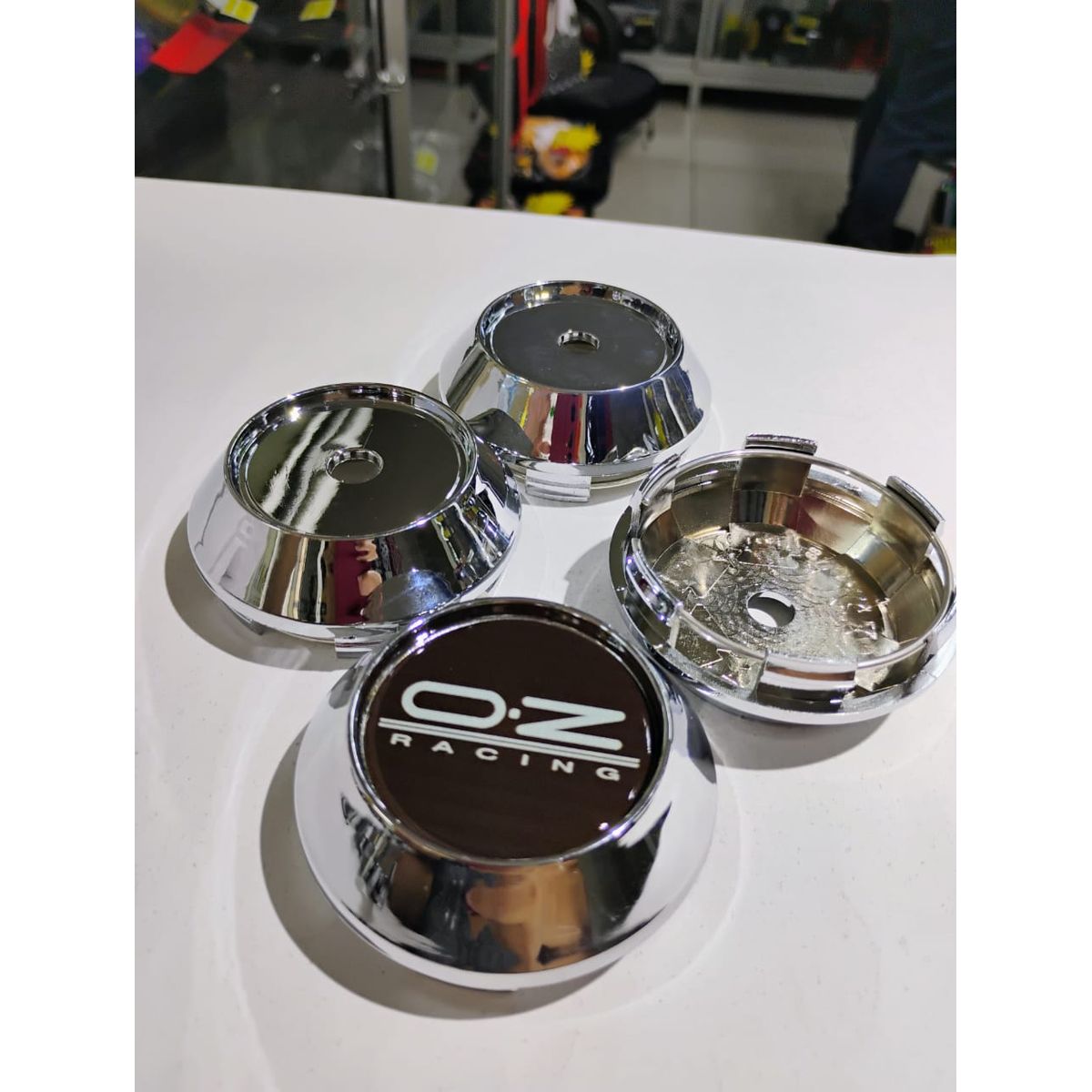 GENERICO - X4 Tapas centro de llantas de auto tunning conica Medida 62mm interior x 68mm exterior OZ RACING