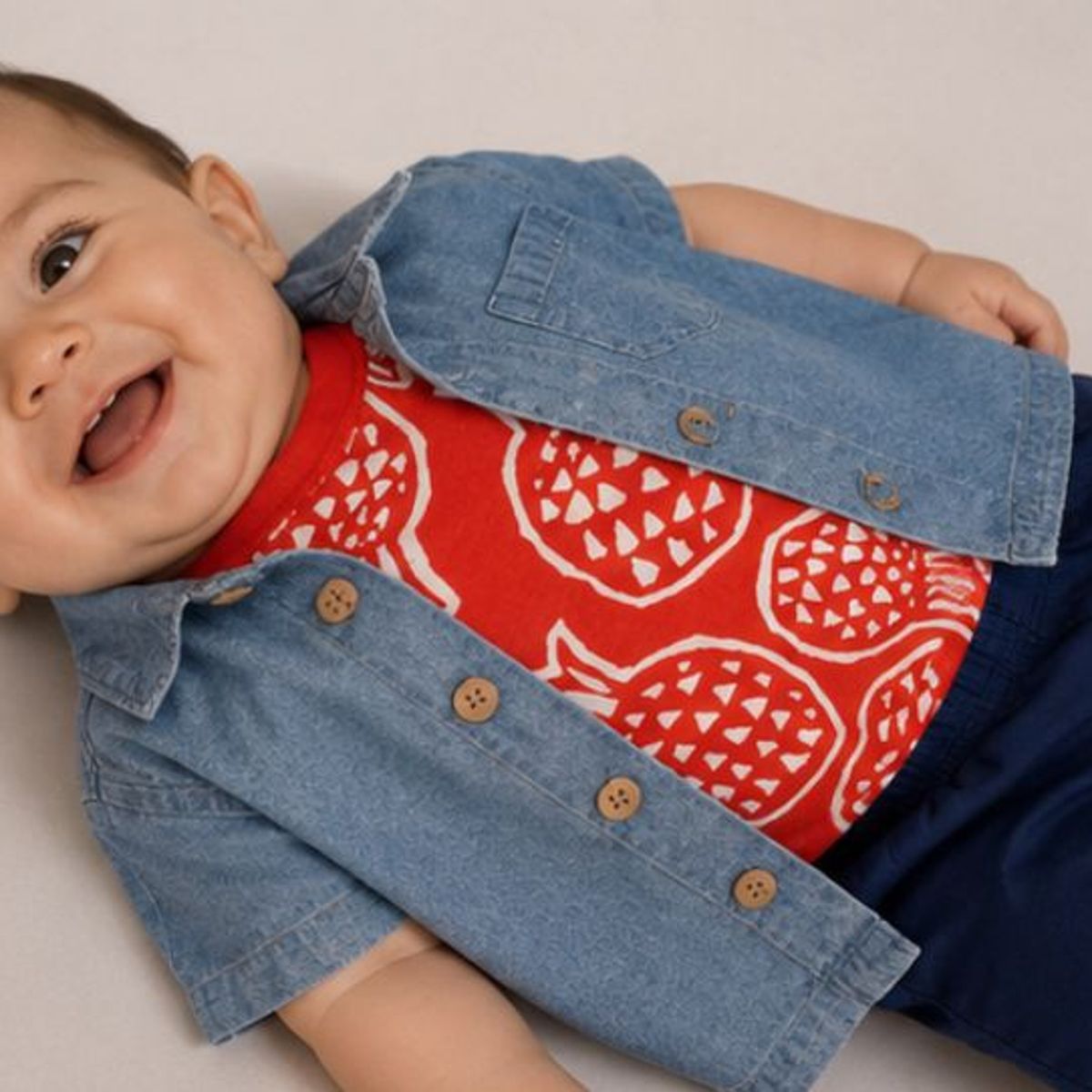 GENERAL - Conjunto Bebé Niño 3 Piezas Body, Camisa Denim y Short