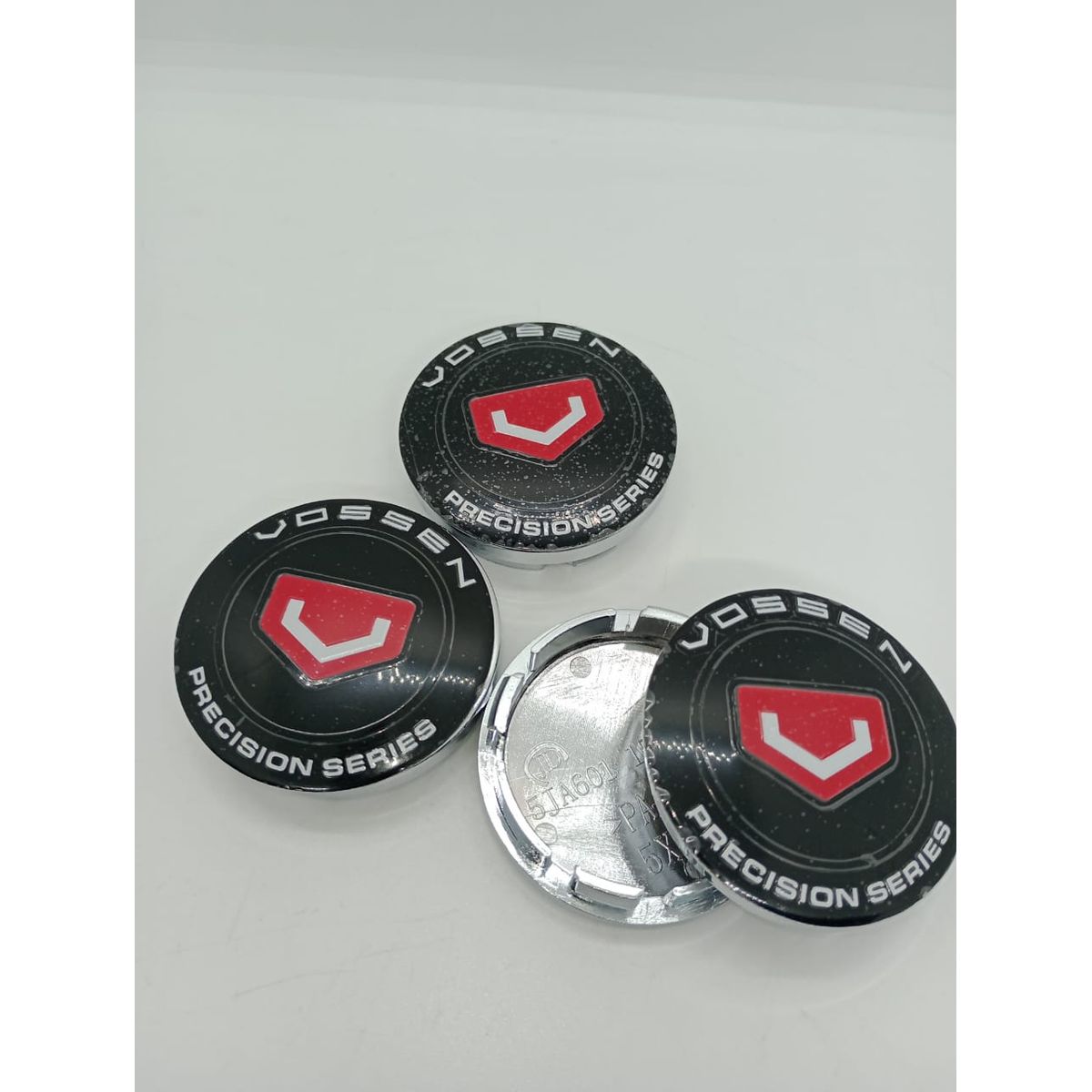 GENERICO - Set X4 Tapas centro de Llantas de autos 60mm universal vossen negro con rojo