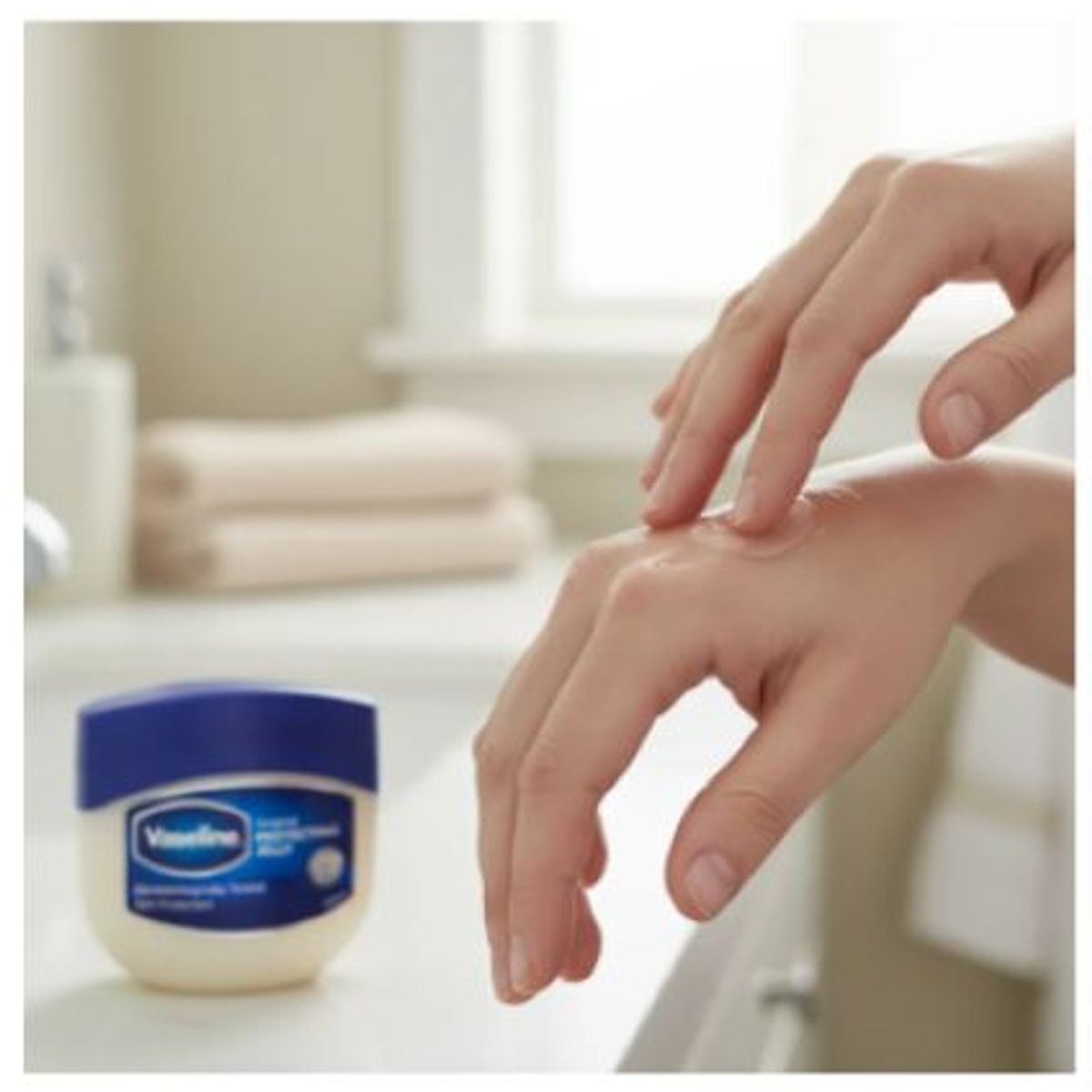 VASELINE - Vaseline, Original Protecting JELLY