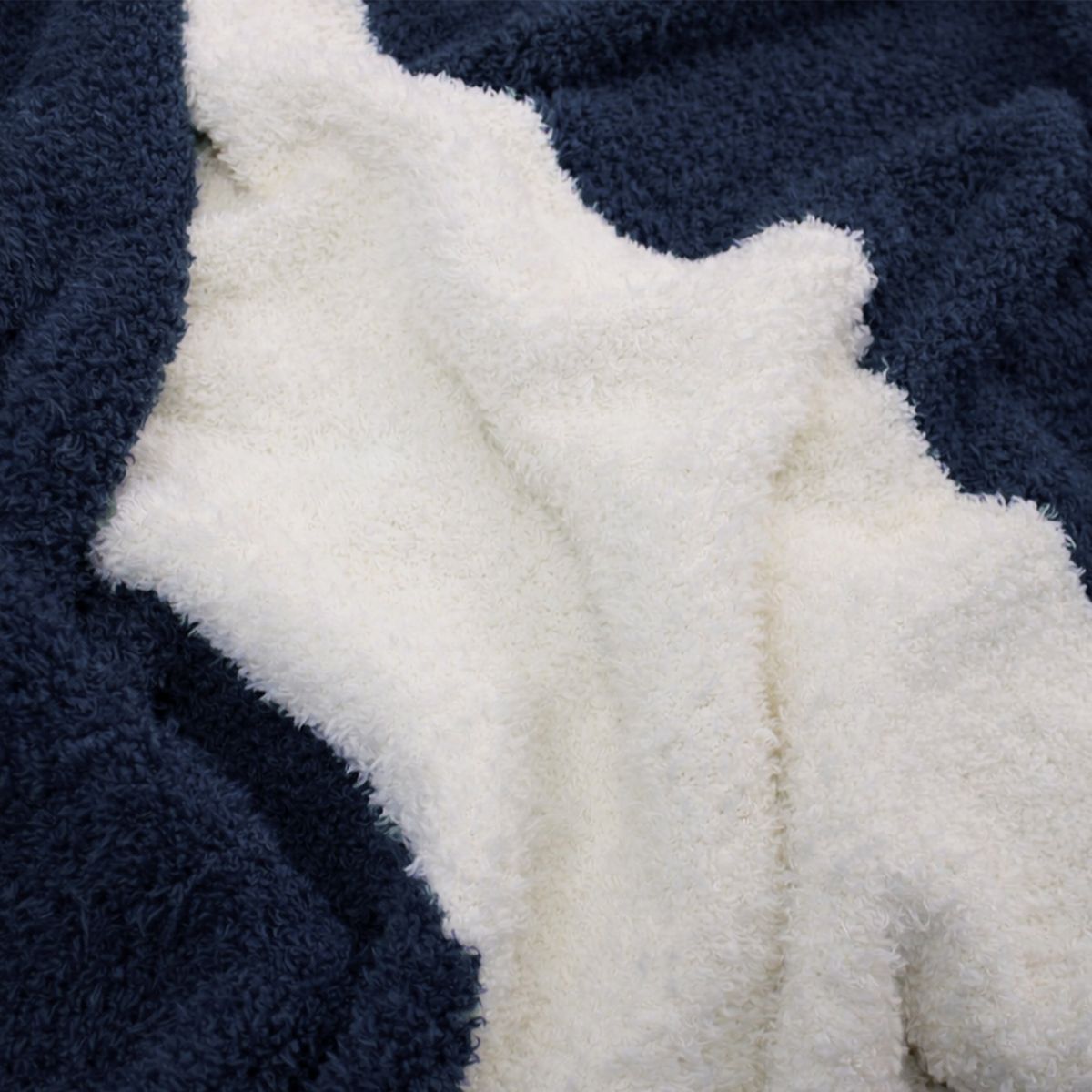 NAUTICA - Manta de franela Nautica 127x152 Fluffy suavidad superior azul marino