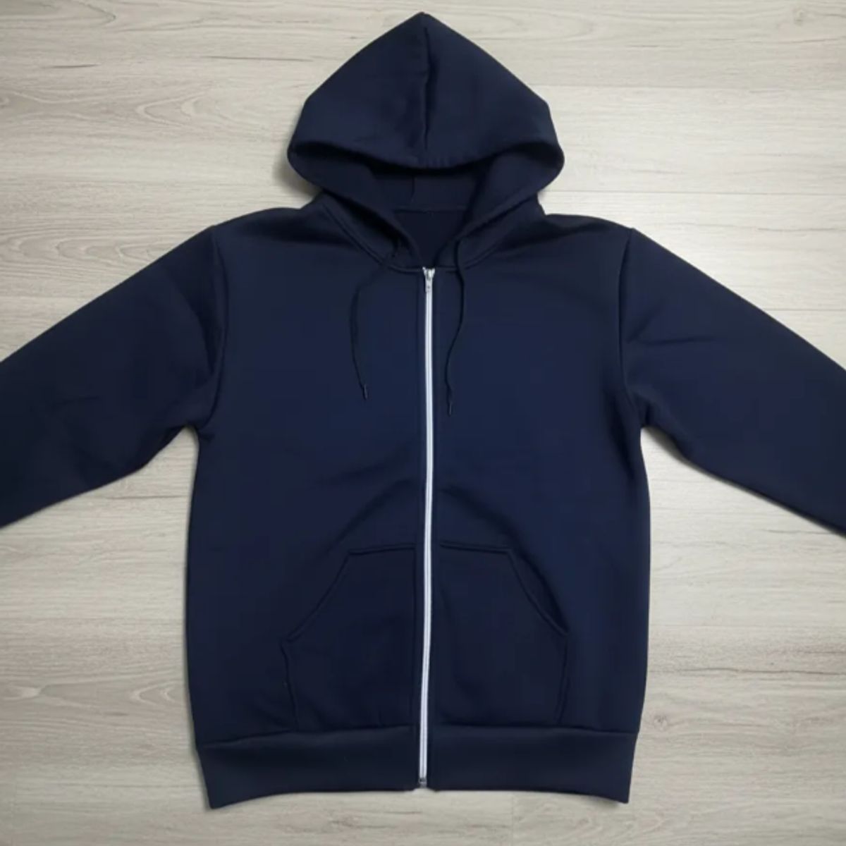 AGW - Polerón Hombre Capucha Colores Surtidos
