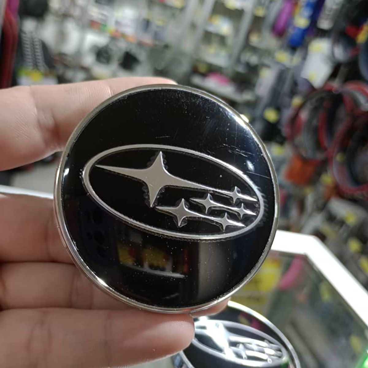 GENERICO - Set X4 Tapas centro de Llantas de autos 56mm universal subaru