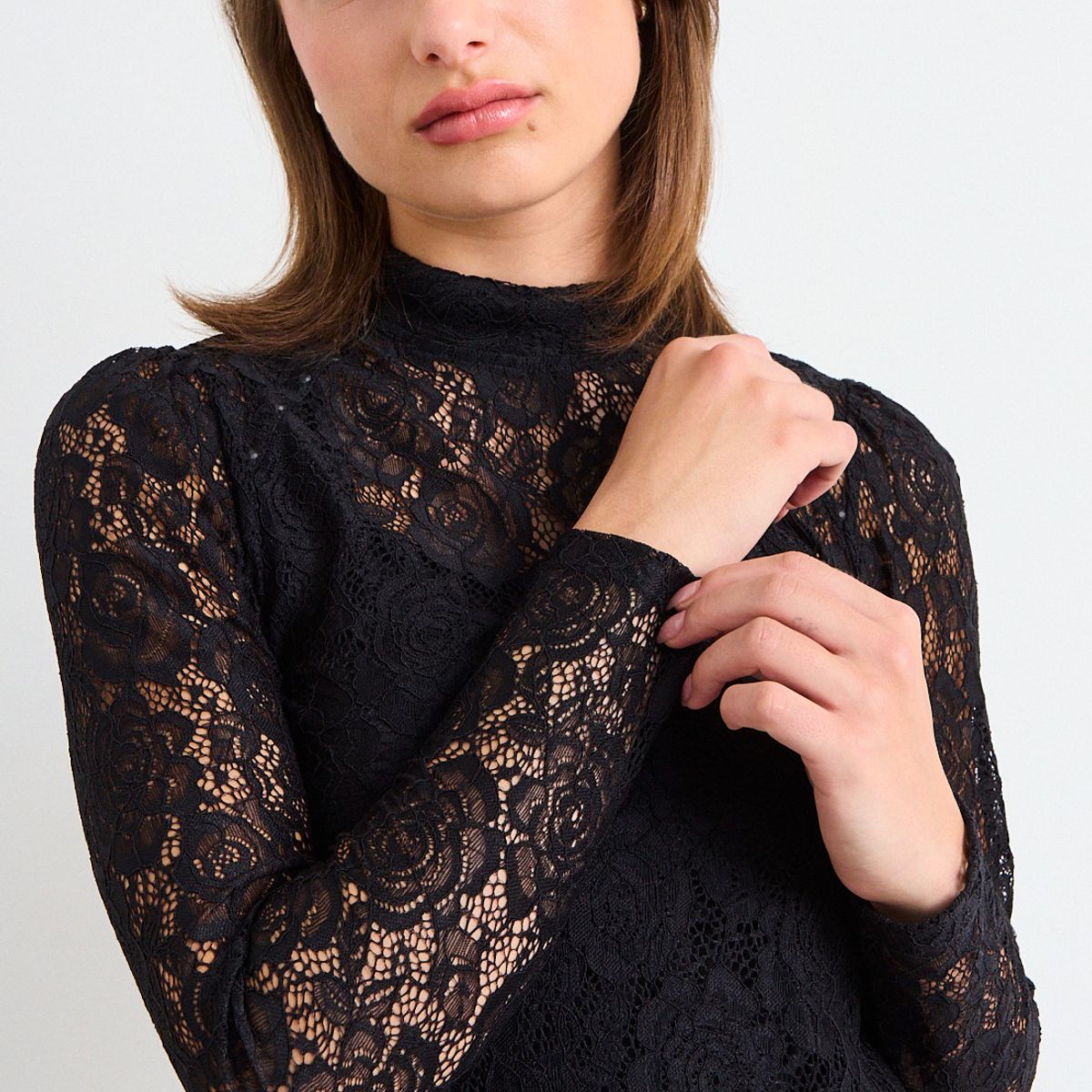 IO - Polera Encaje Mujer Negro Io