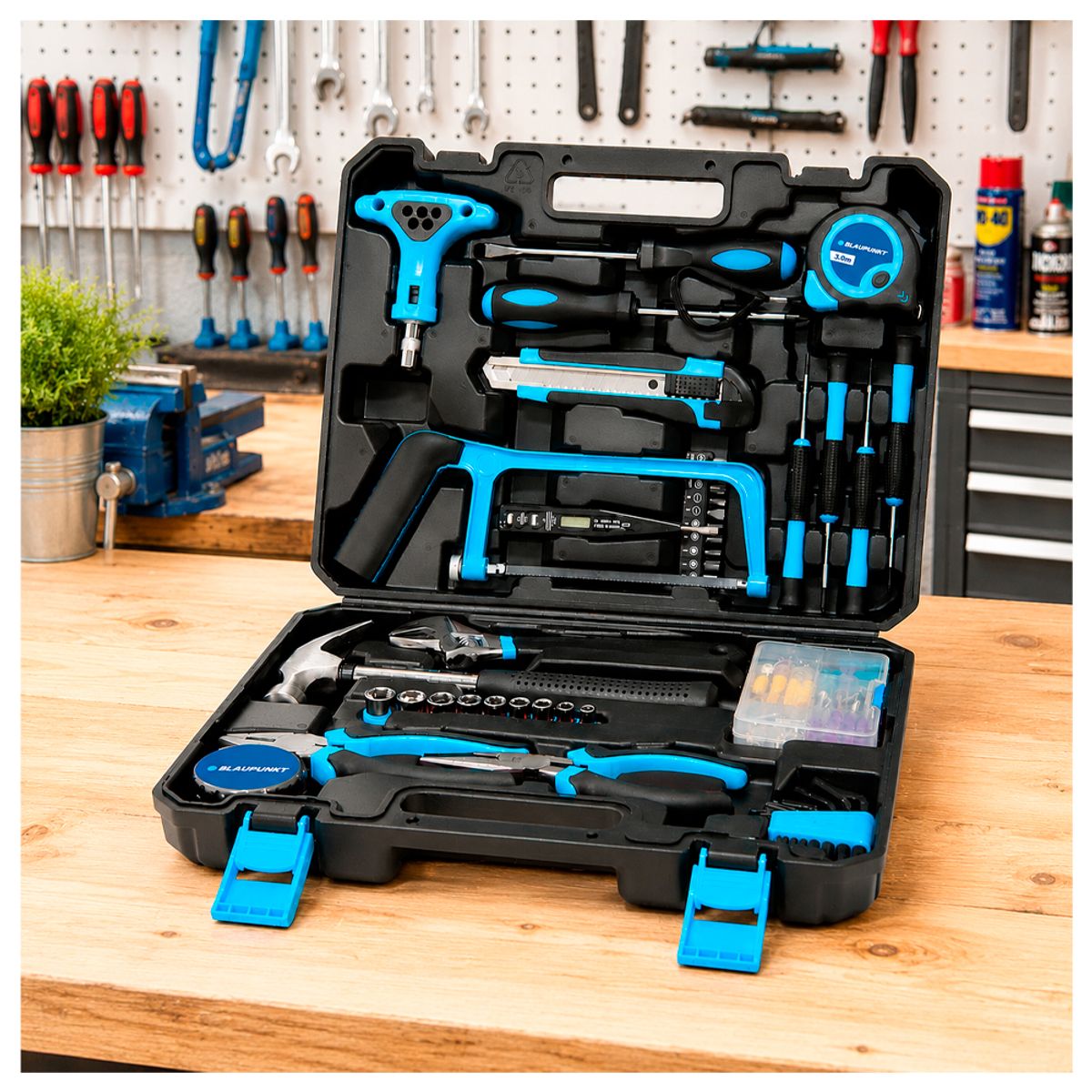 BLAUPUNKT - Set de Herramientas 134 pcs con Maletín llaves dados destornillador martillo pinza sierra