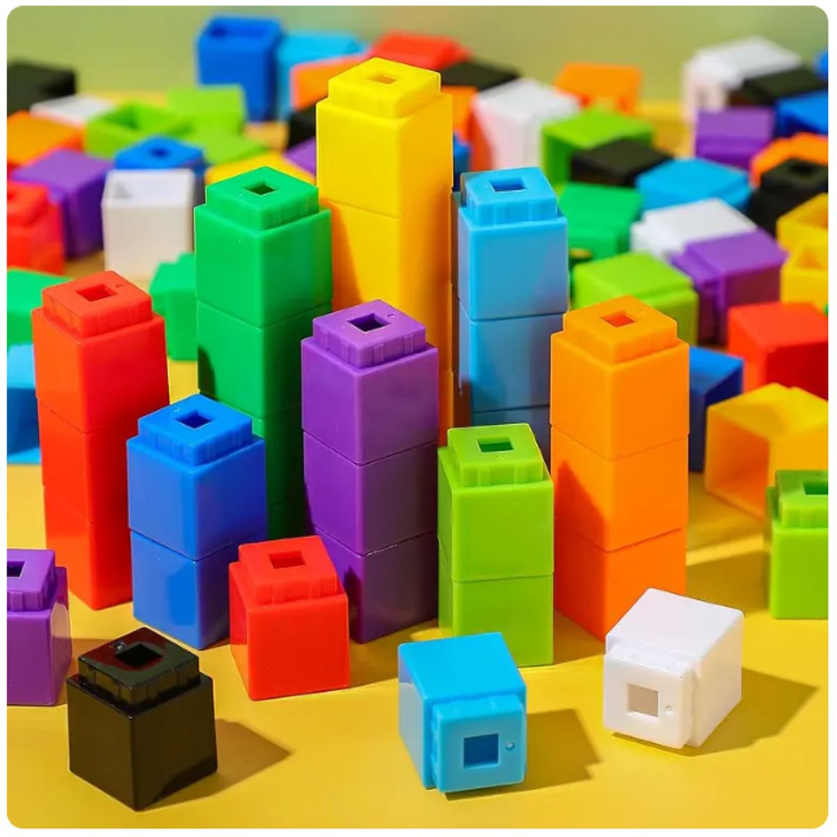 GENERICO - Cubos Matematicos Didacticos 100 Piezas 10 Colores Apilables