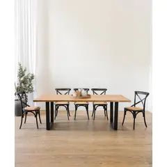 AMOBLE - Mesa de Comedor Montblanc Negra Roble