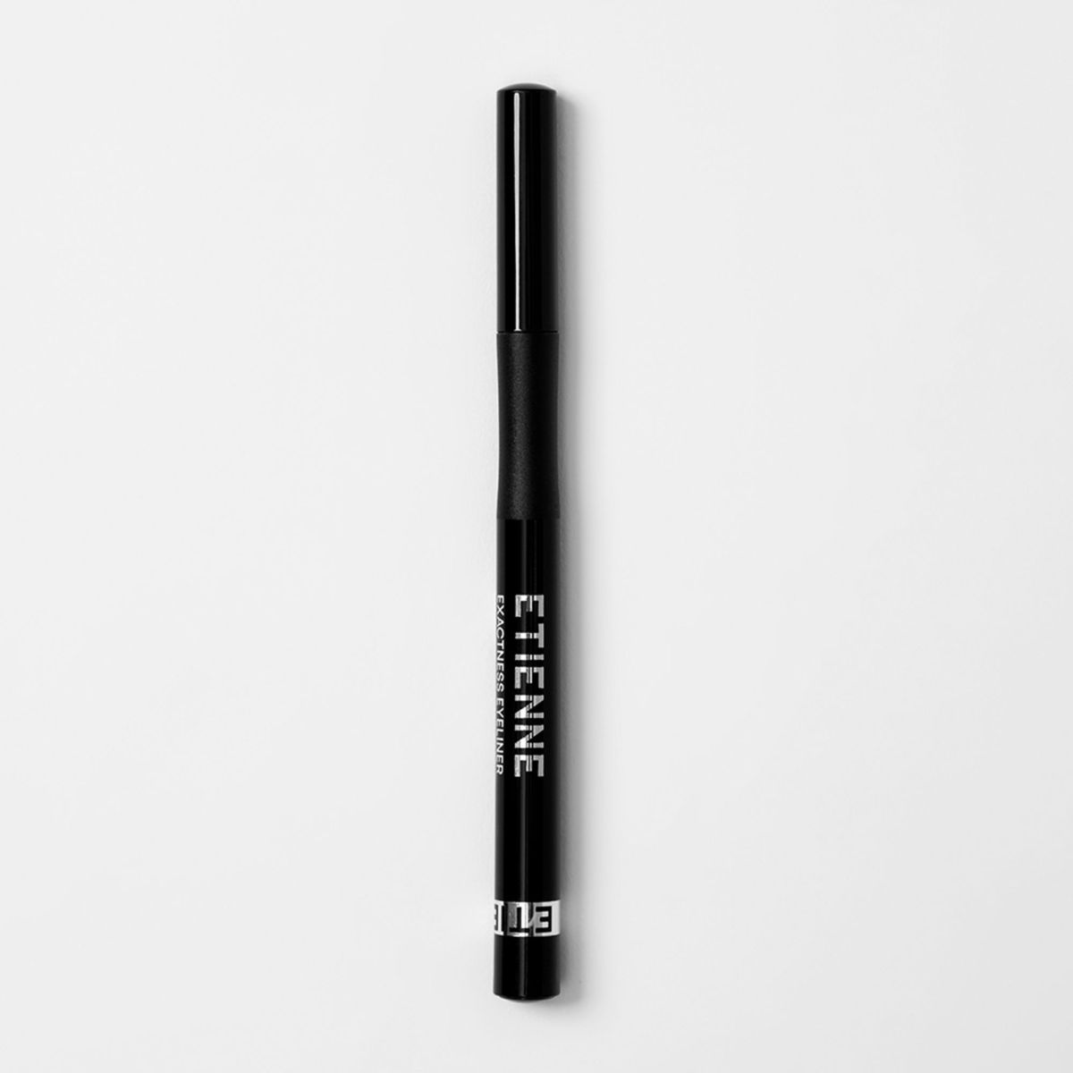 ETIENNE - Delineador Ojos Líquido Etienne Exactness 01 Black