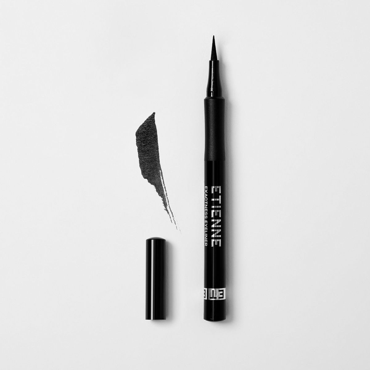 ETIENNE - Delineador Ojos Líquido Etienne Exactness 01 Black