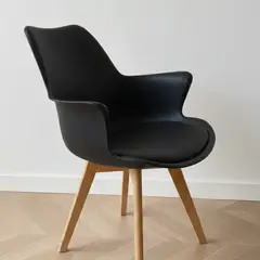CORI CORI - Butaca Eames Wood con Cojin
