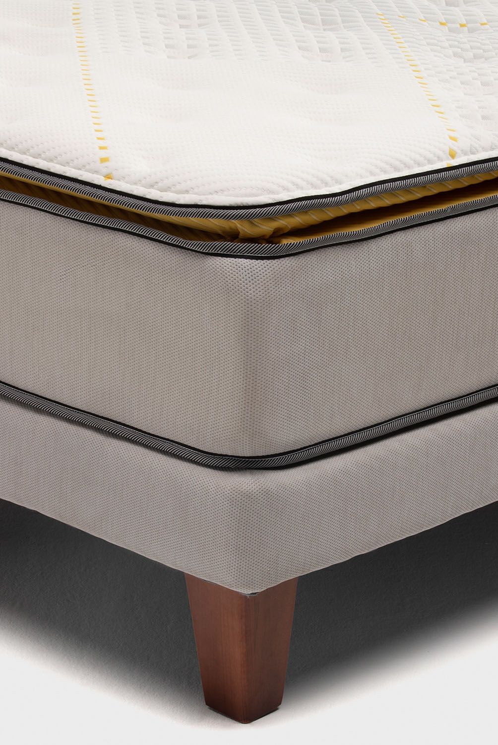 SIMMONS - Cama Europea 2 Plazas Sunset Simmons 150 x 200 Cm Base Dividida
