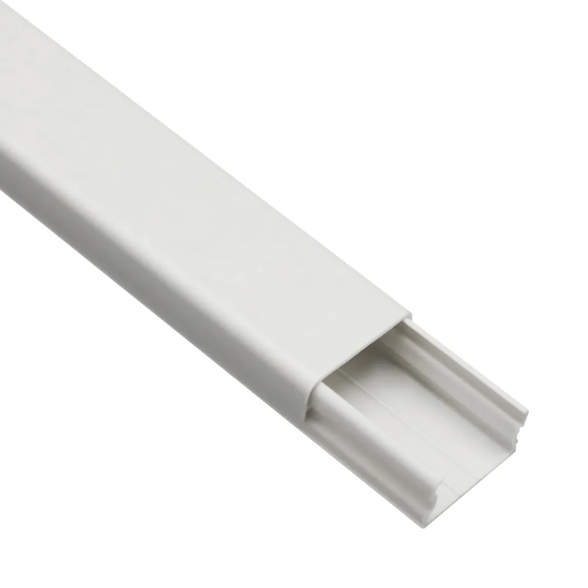 Canaleta Pvc 20X10Mm  -Precio X2 Tiras de 2MT-, marca CROMPTON - Foto Principal