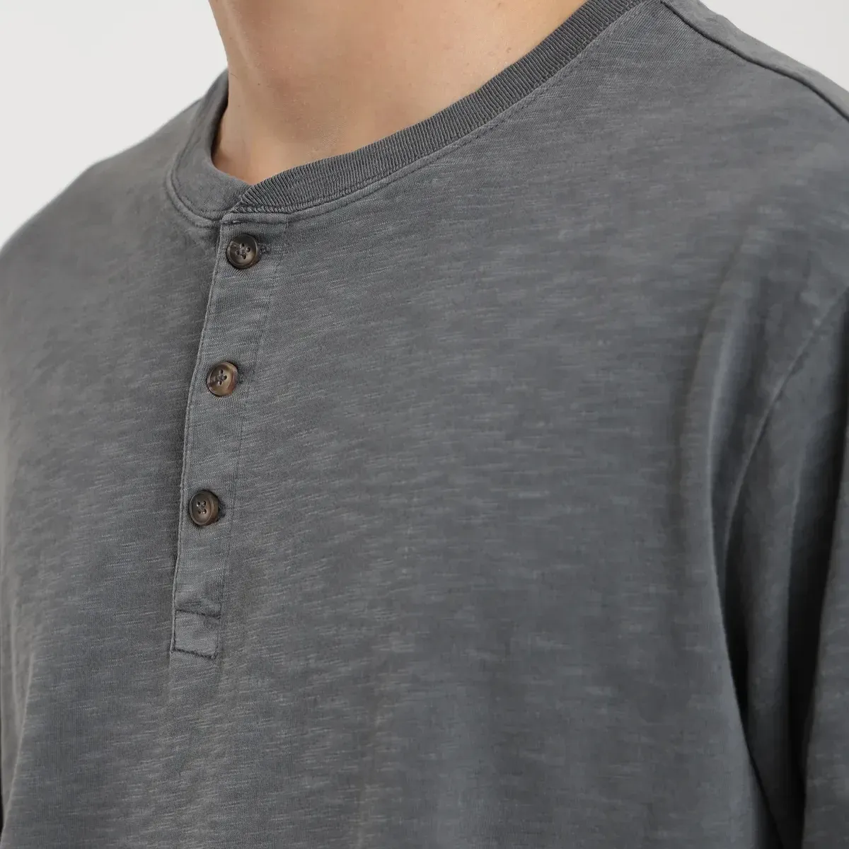 FROENS - Polera manga larga hombre Mao Froens