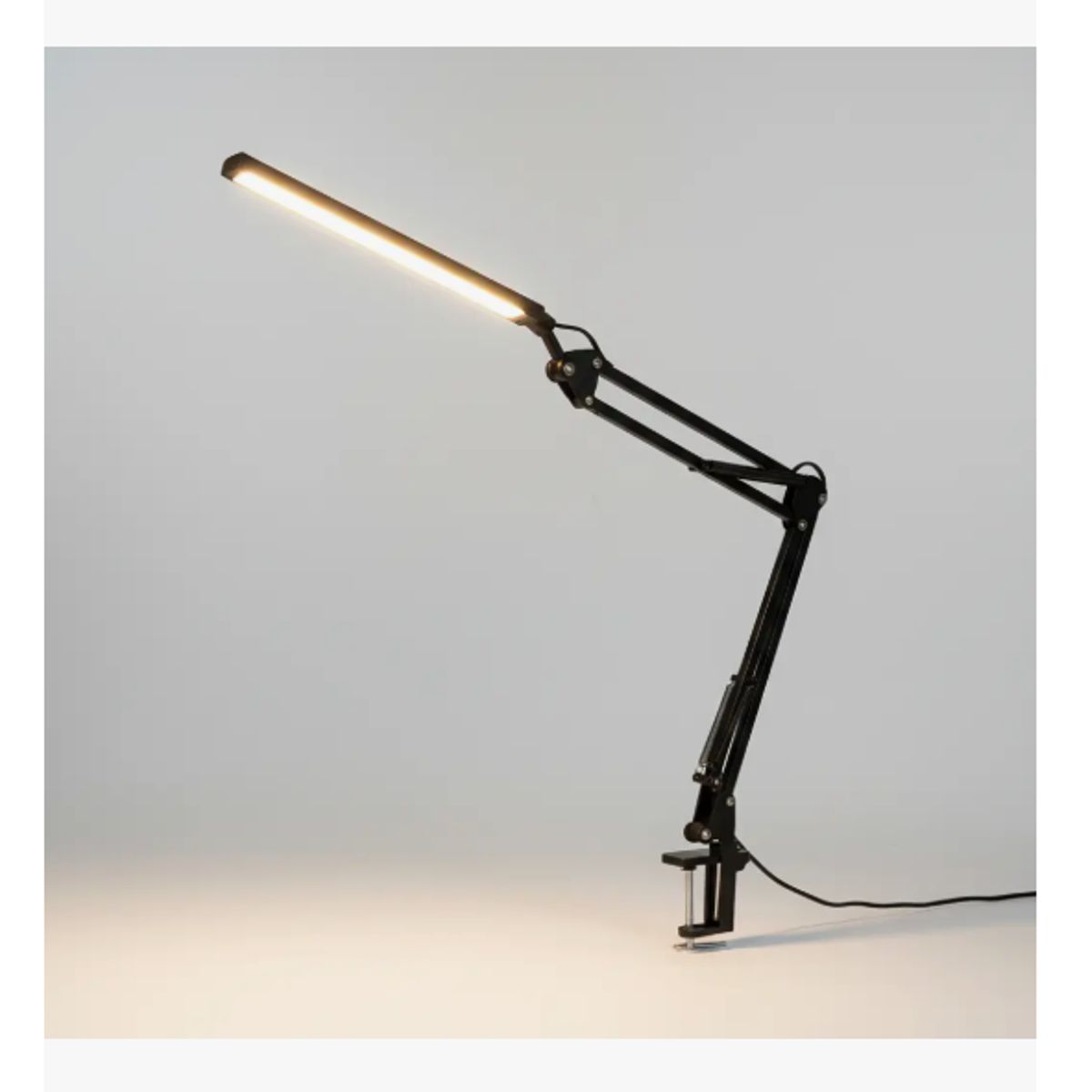 GENERICO - Lámpara De Escritorio Con Luz Led Y Brazo Flexible Giratoria 360