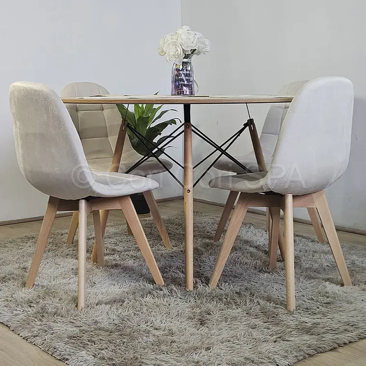 Juego de Comedor Mesa Wood 100cm + 4 Capitonne Velvet, marca CORI CORI - Foto 2