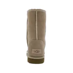 UGG - Botas Classic Short II
