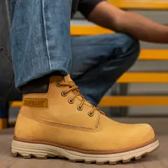 CAT - Botin Hombre Cuero Café