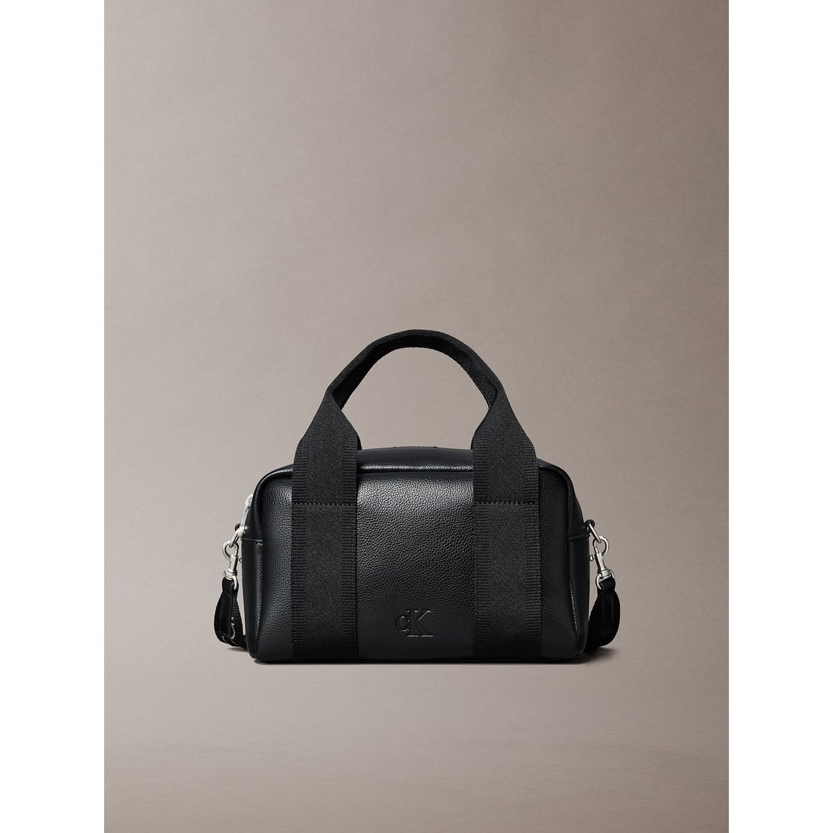 CALVIN KLEIN - Cartera Barrel Ultra Light