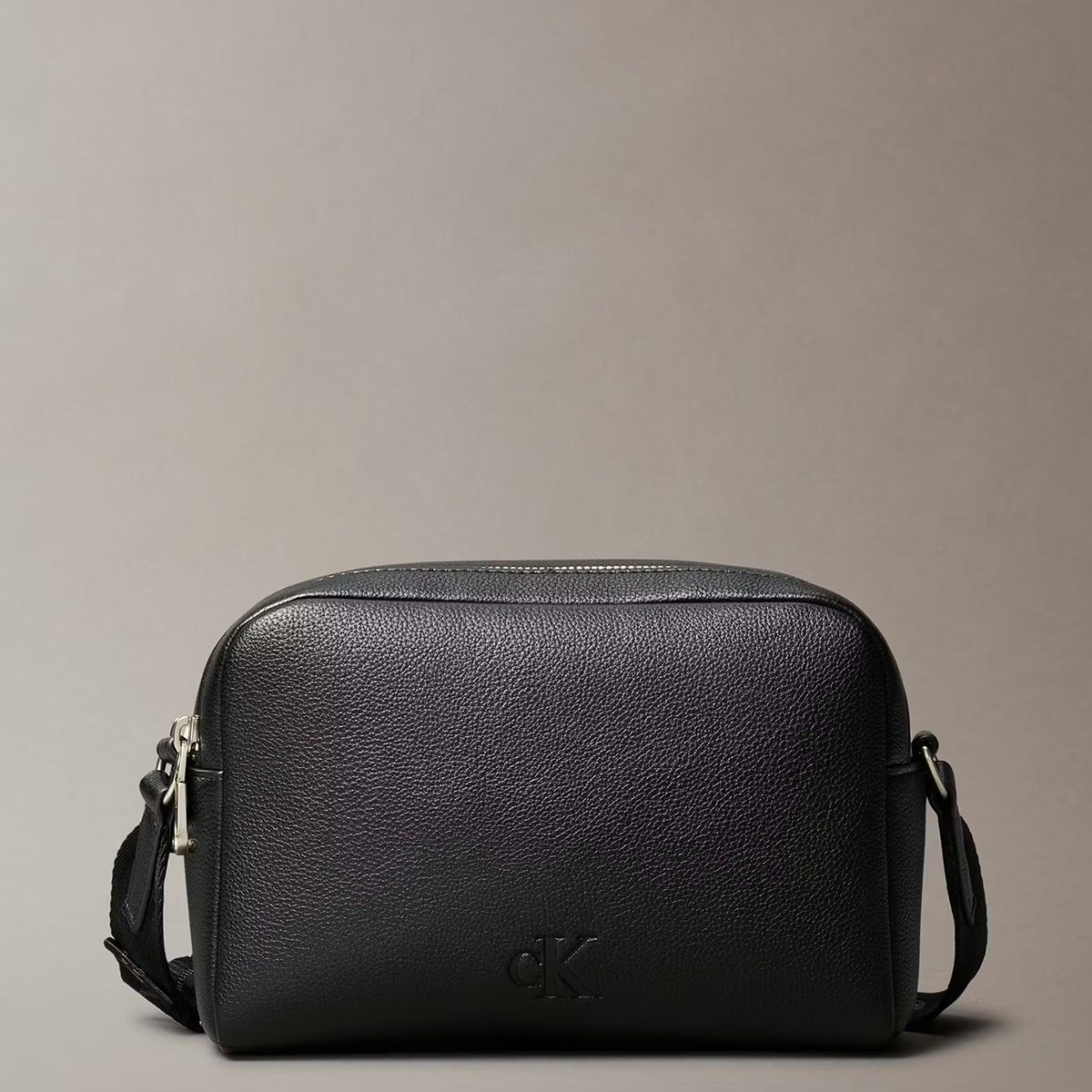 CALVIN KLEIN - Bandolera Ultralight con Doble Cremallera