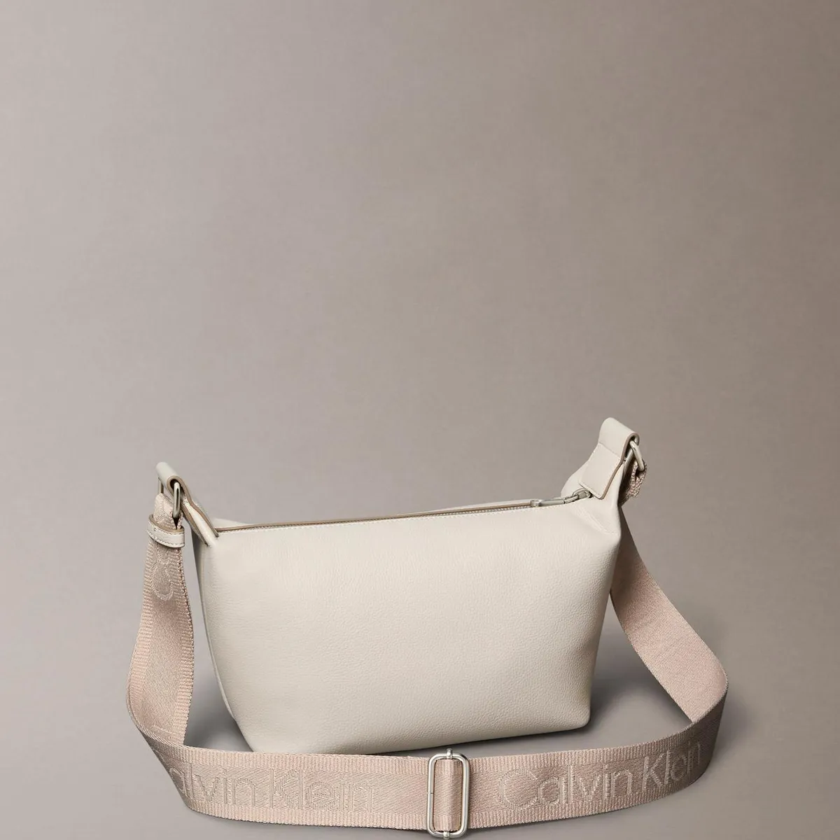 CALVIN KLEIN - Cartera de Hombro Ultra Light
