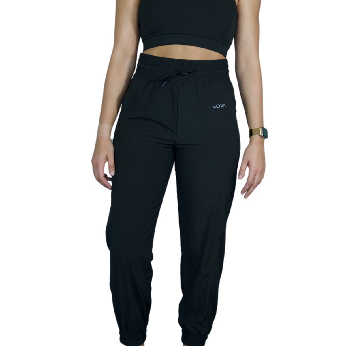 AM ACTIVE MOVA - Buzo Selene Negro