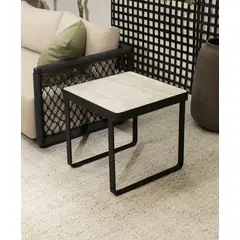 FORASTERO - Mesa Lateral Naele Negro