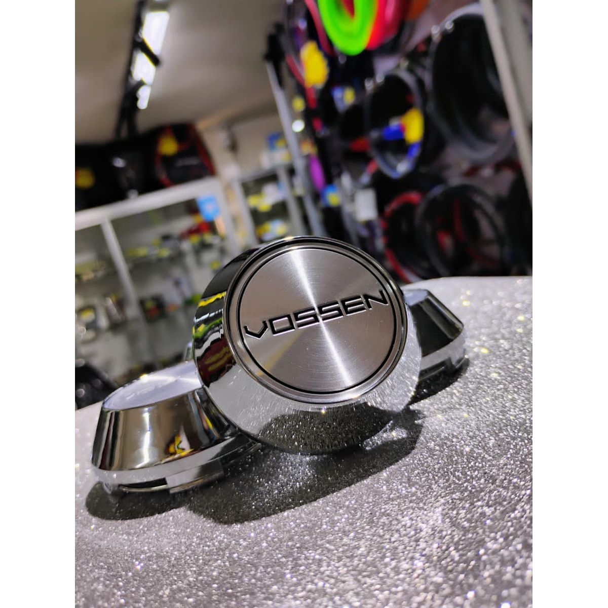 GENERICO - TAPAS CENTRO DE LLANTAS CÓNICAS 58MM INTERIOR X 60MM EXTERIOR VOSSEN