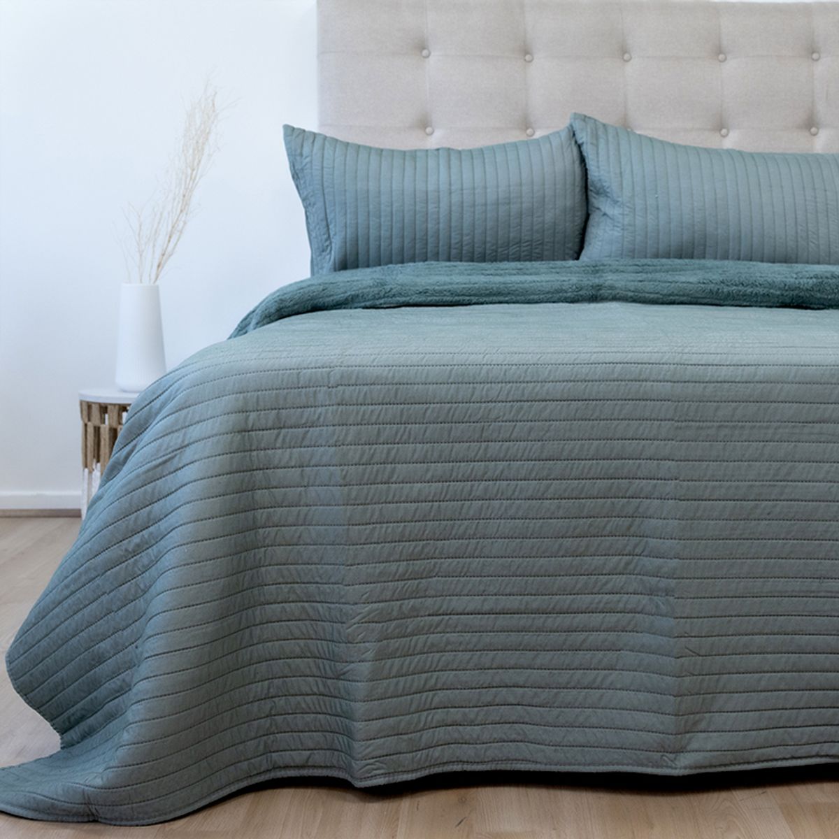 DORAL - CUBRECAMA QUILT HOTPRESS SENA CON SHERPA VERDE PASTEL DORAL 2.5 PLAZAS KING