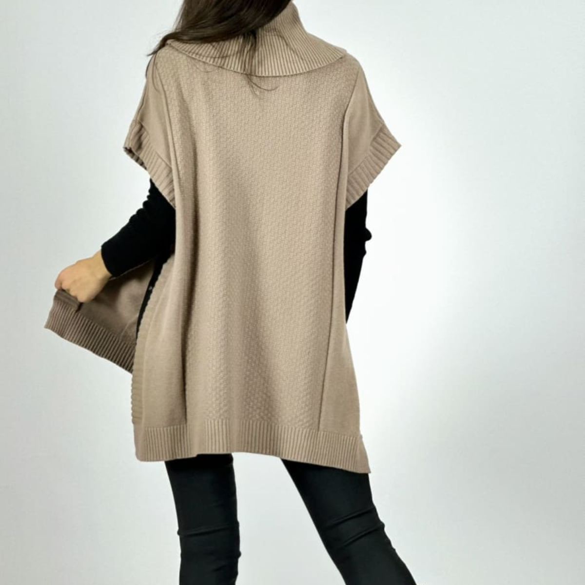 ARRAKASTA - Poncho de lana spandex