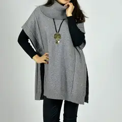 ARRAKASTA - Poncho de lana spandex
