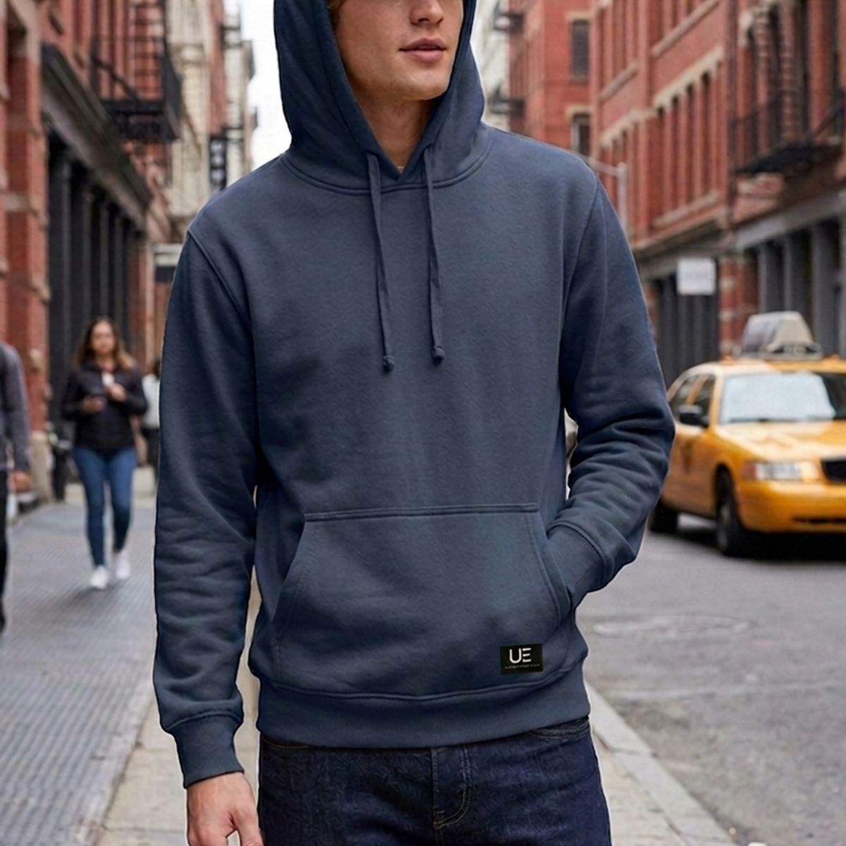 URBAN ESSENTIAL - POLERON CANGURO - HODDIE MEN COLLECTION
