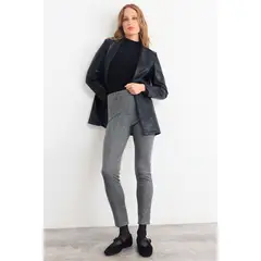 IO - Calza Mujer Gris