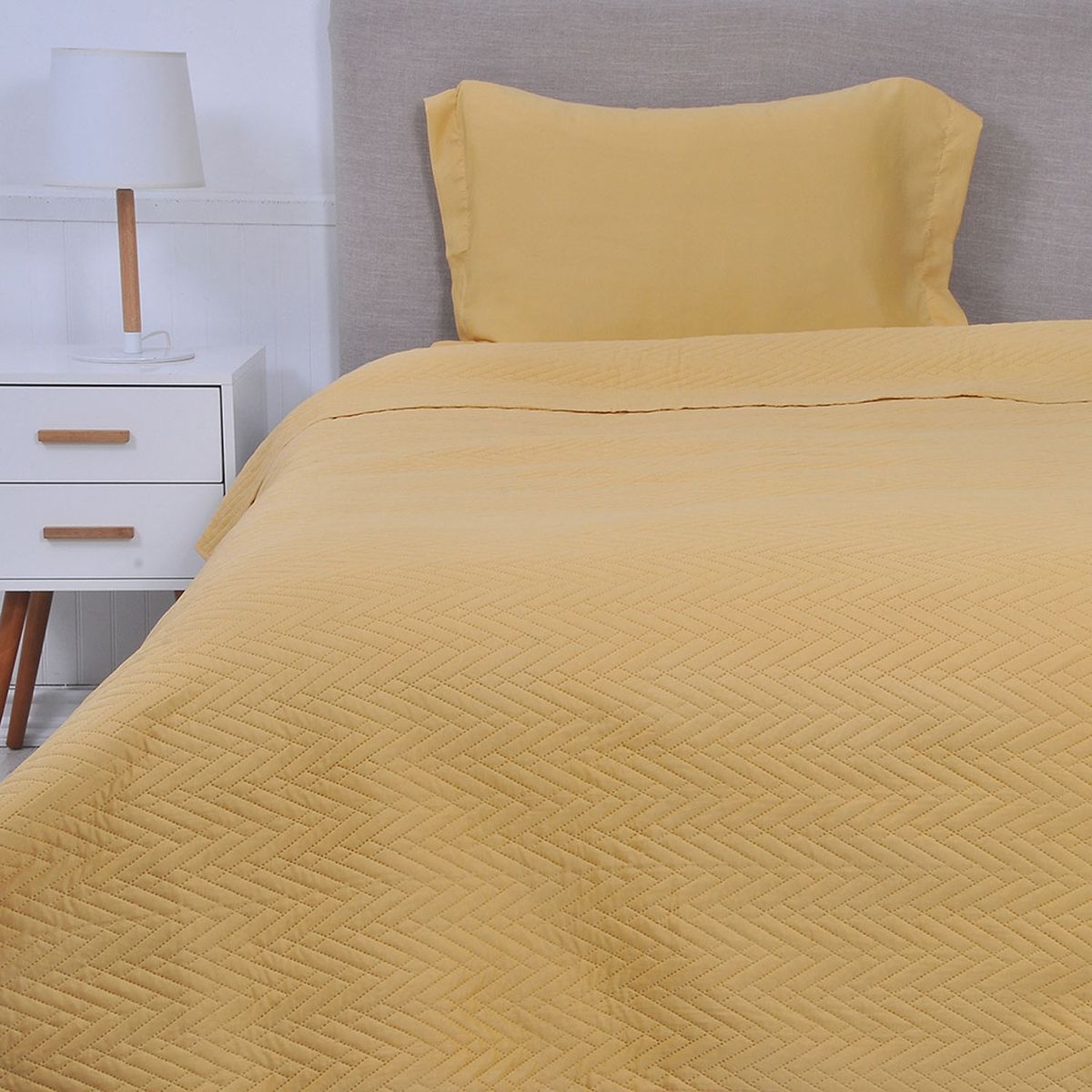 MASHINI - Quilt Cordoba Lisa Mostaza