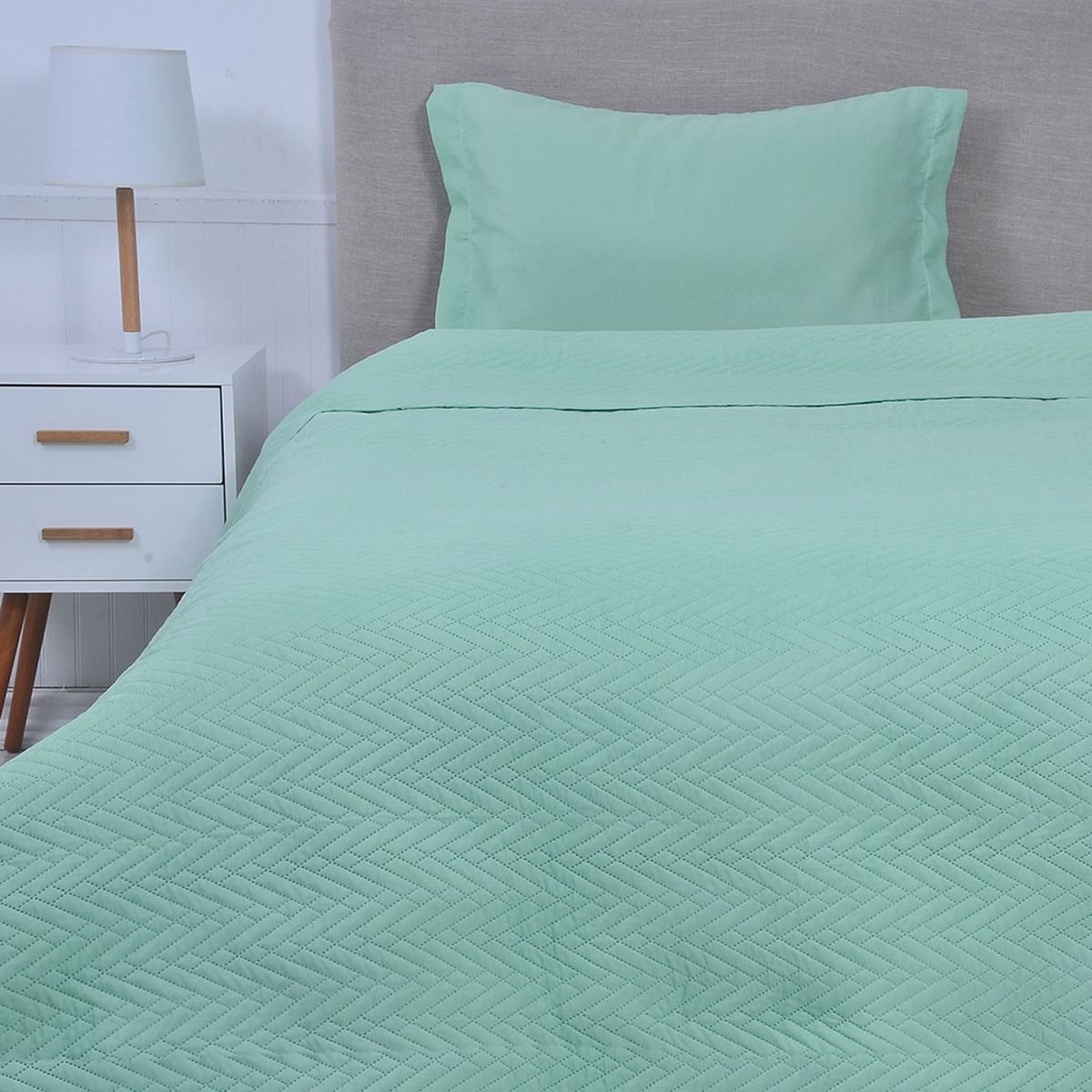 MASHINI - Quilt  + Fundas de Almohada Cordoba Lisa Turquesa Mashini