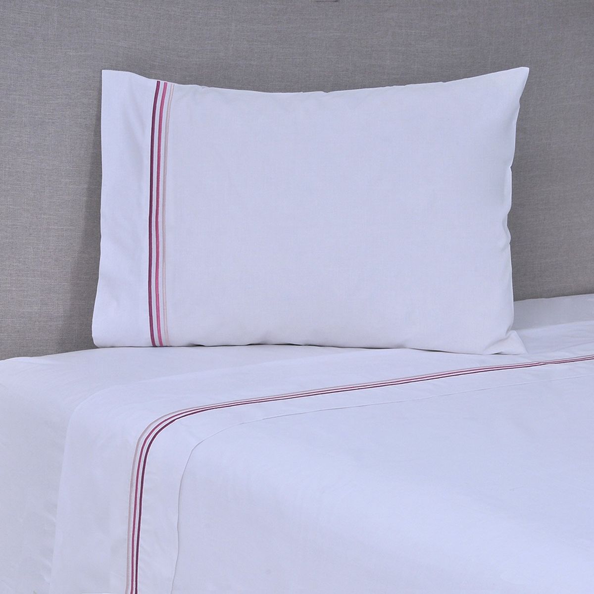 MASHINI - Sábana Bordada 144 Hilos Line Verde Mashini