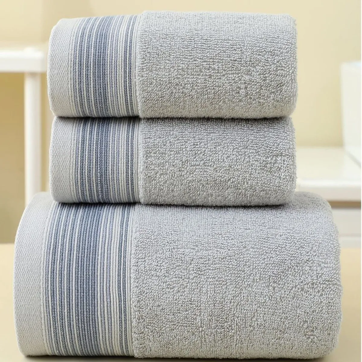 GENERICO - Pack 3 Toallas De Baño 100% Algodón Bordadas Cuerpo Y Manos Gris